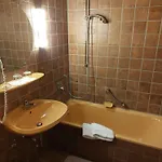 Goldner Engel, Restaurant - - Metzgerei Otel
