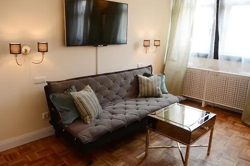 Hotel Goldner Engel, Restaurant - - Metzgerei