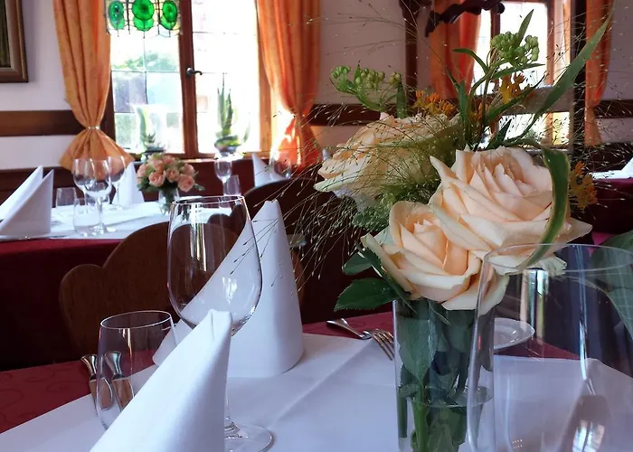 Hotel Goldner Engel, Restaurant - - Metzgerei *