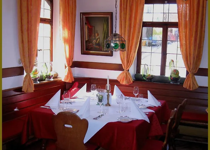 Hotel Goldner Engel, Restaurant - - Metzgerei *